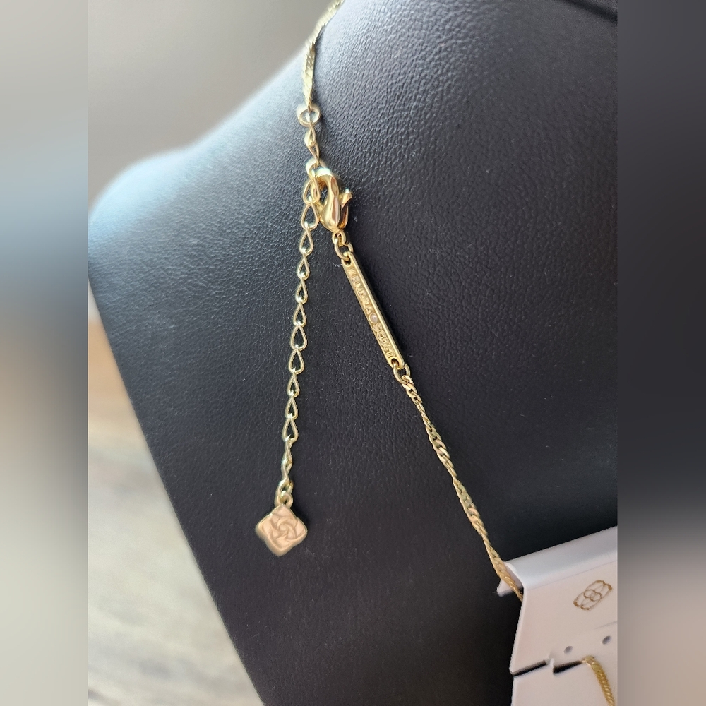 NWT Kendra Scott x LoveShackFancy Daphne Gold Locket Necklace Sold Out Style!! - Picture 7 of 7